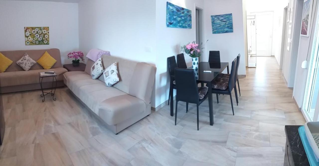 Apartment Dvorak Vir Εξωτερικό φωτογραφία